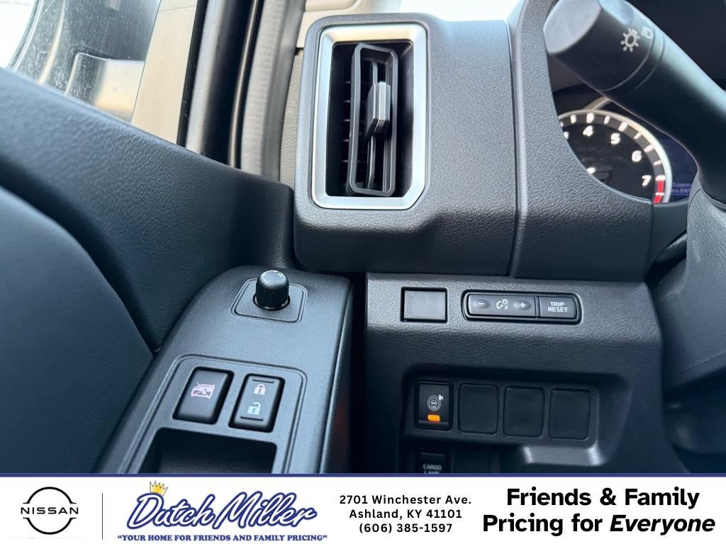 2026 Nissan Frontier SV