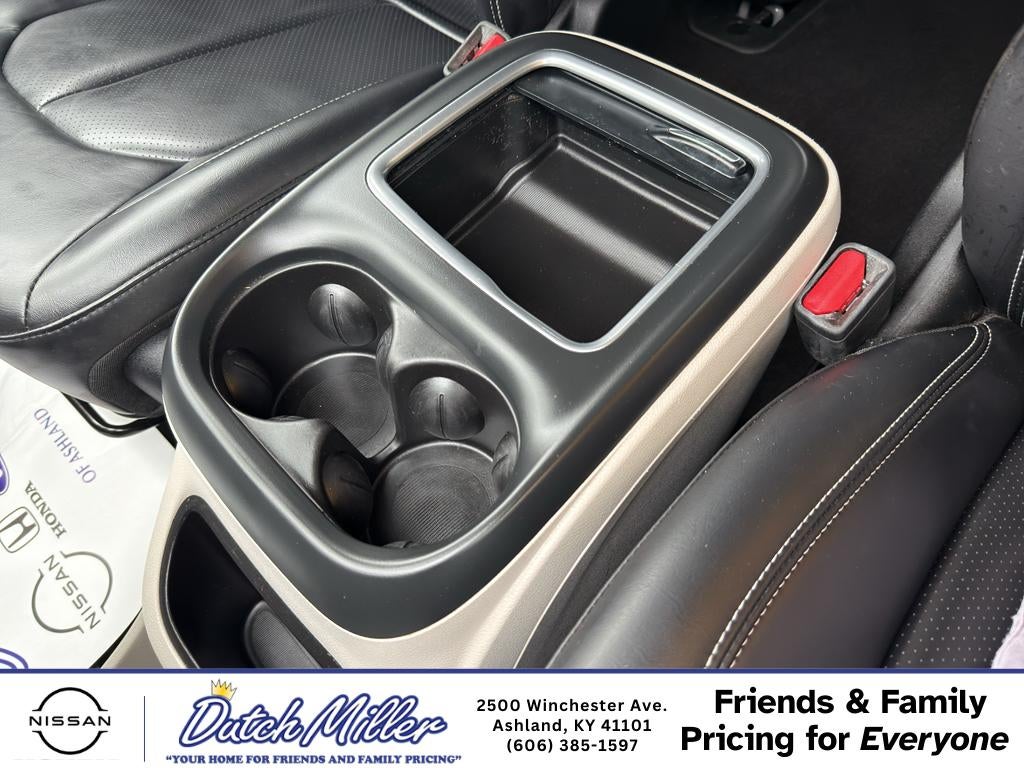 2023 Chrysler Pacifica Hybrid Touring L