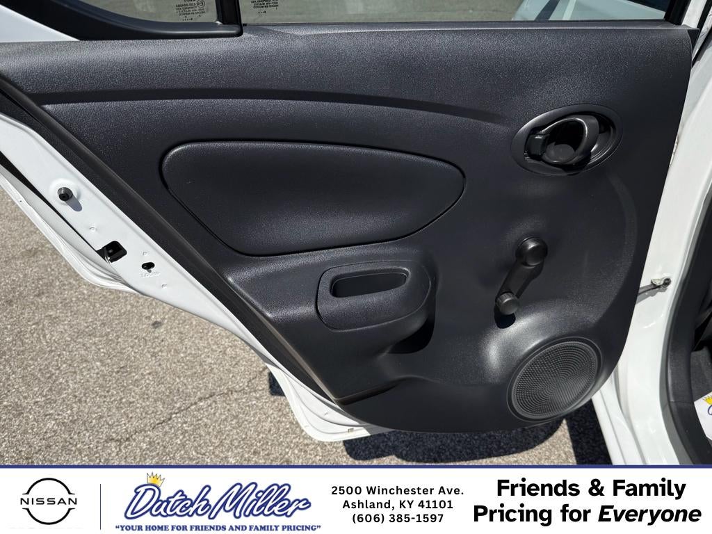 2019 Nissan Versa S Plus