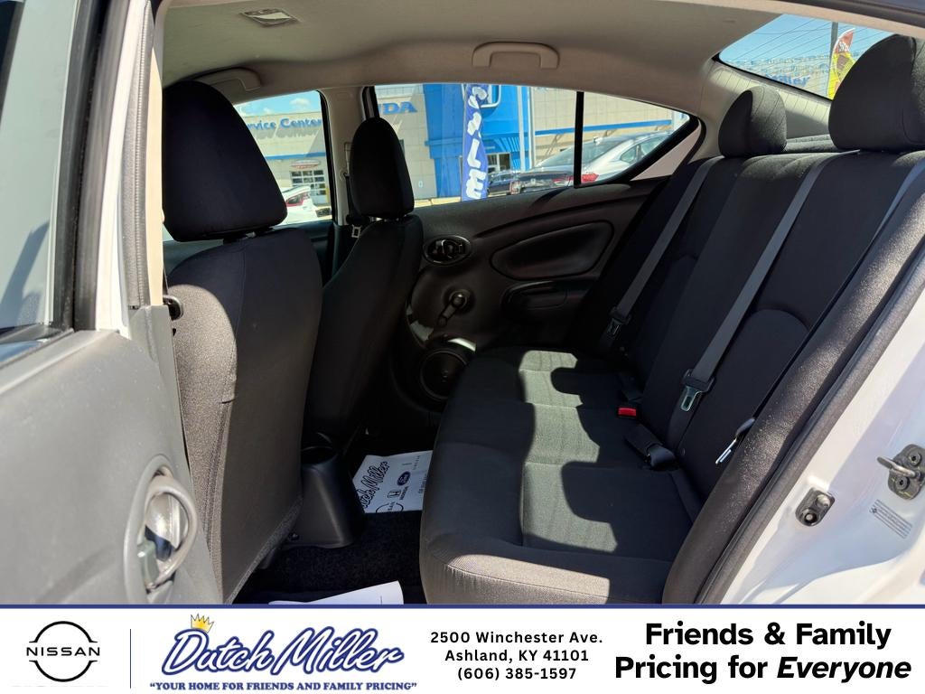 2019 Nissan Versa S Plus