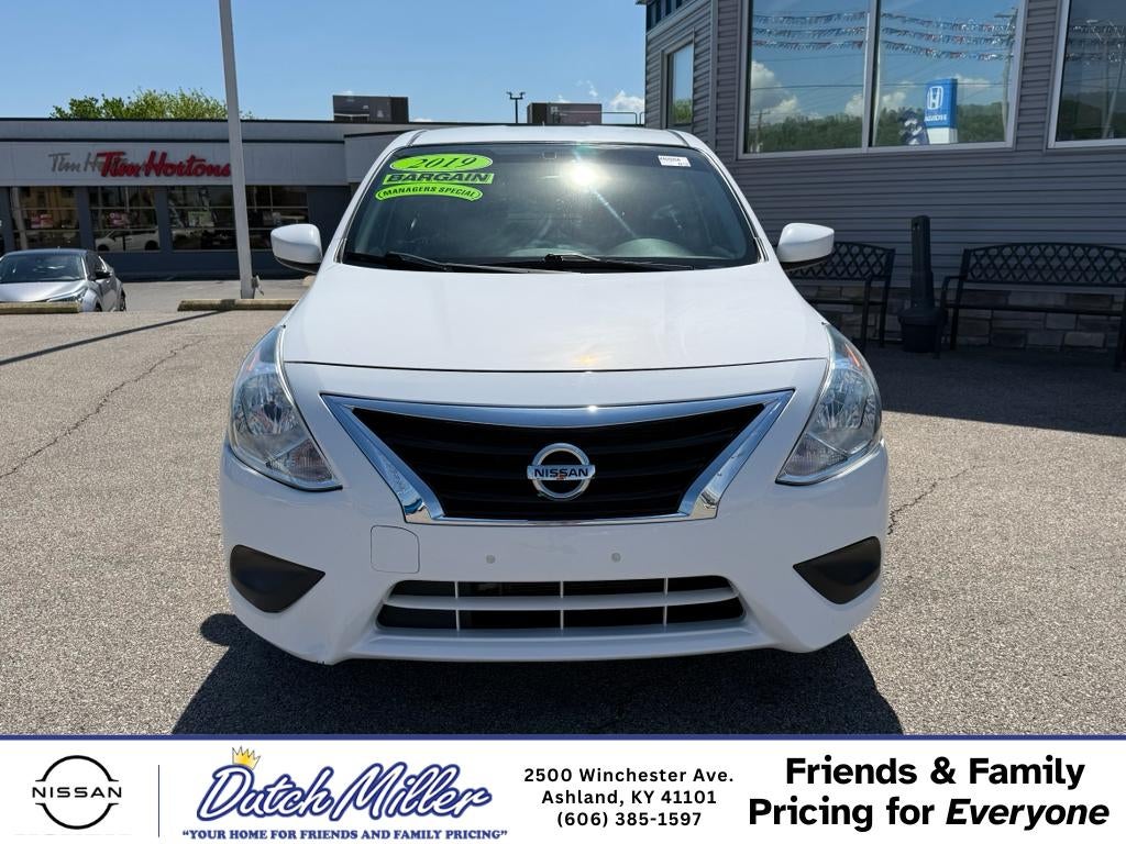 2019 Nissan Versa S Plus