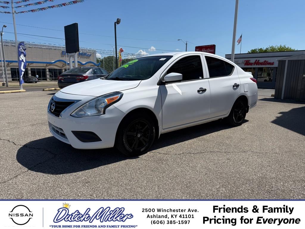 2019 Nissan Versa S Plus