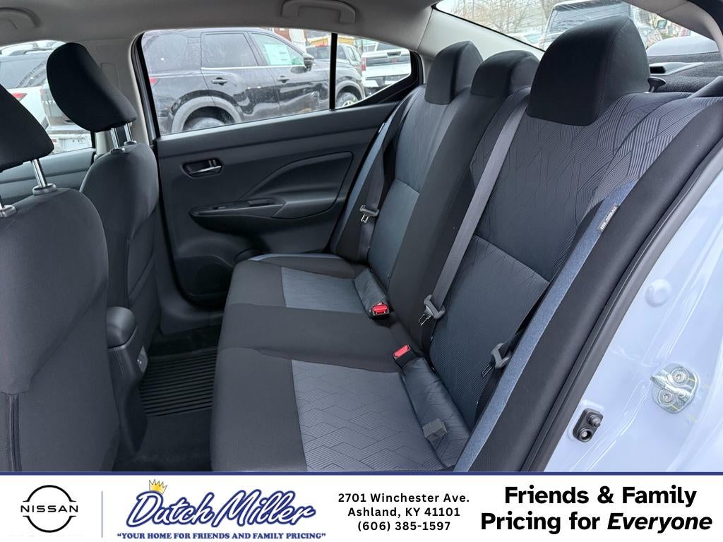 2025 Nissan Versa SV