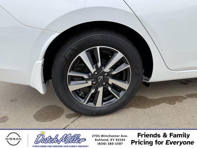 2025 Nissan Versa SV