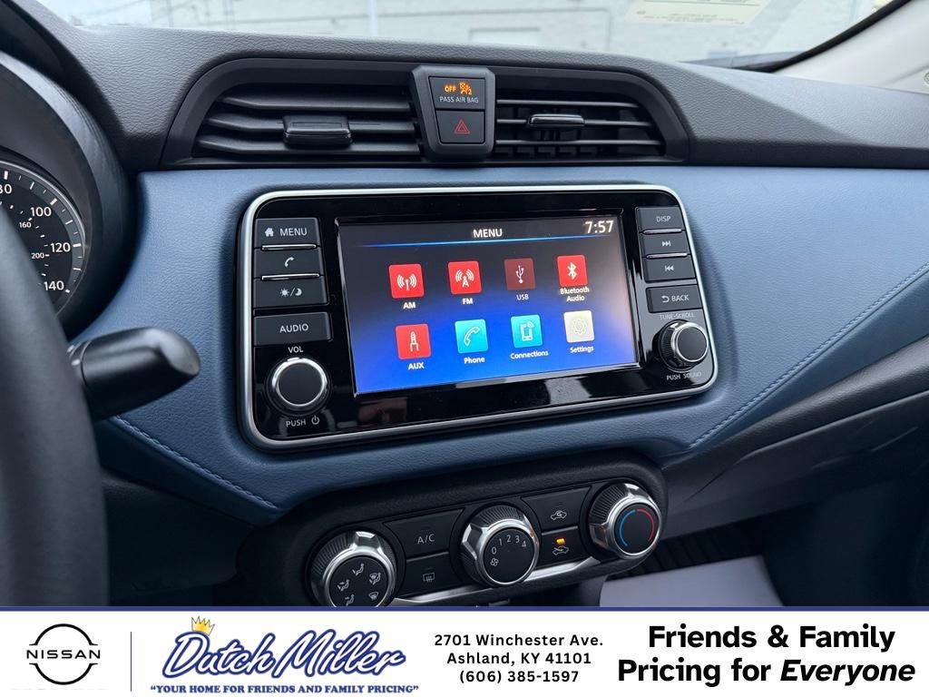 2025 Nissan Versa SV