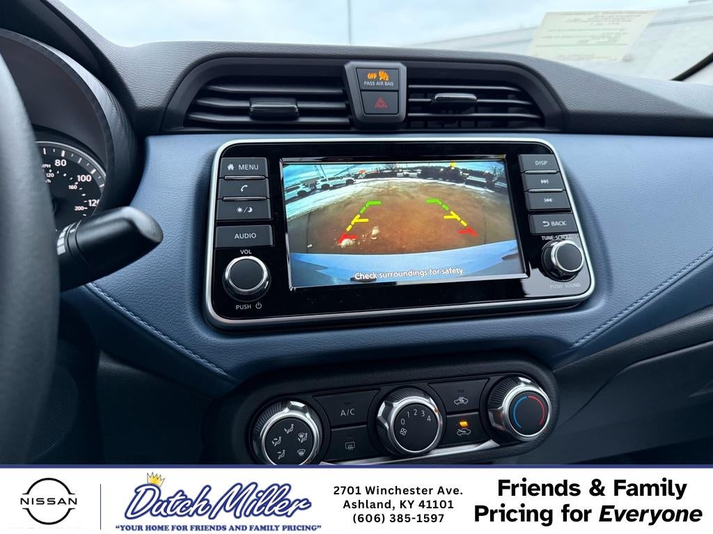 2025 Nissan Versa SV