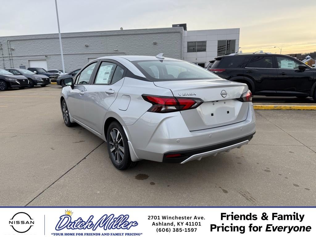 2025 Nissan Versa SV