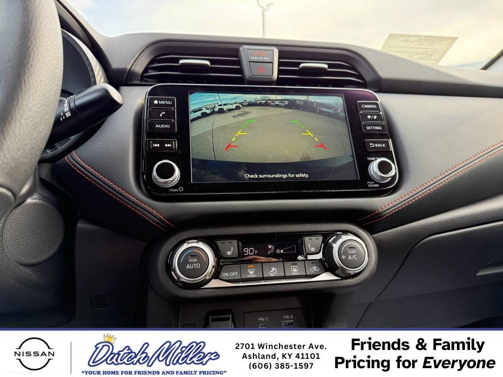 2025 Nissan Versa SR