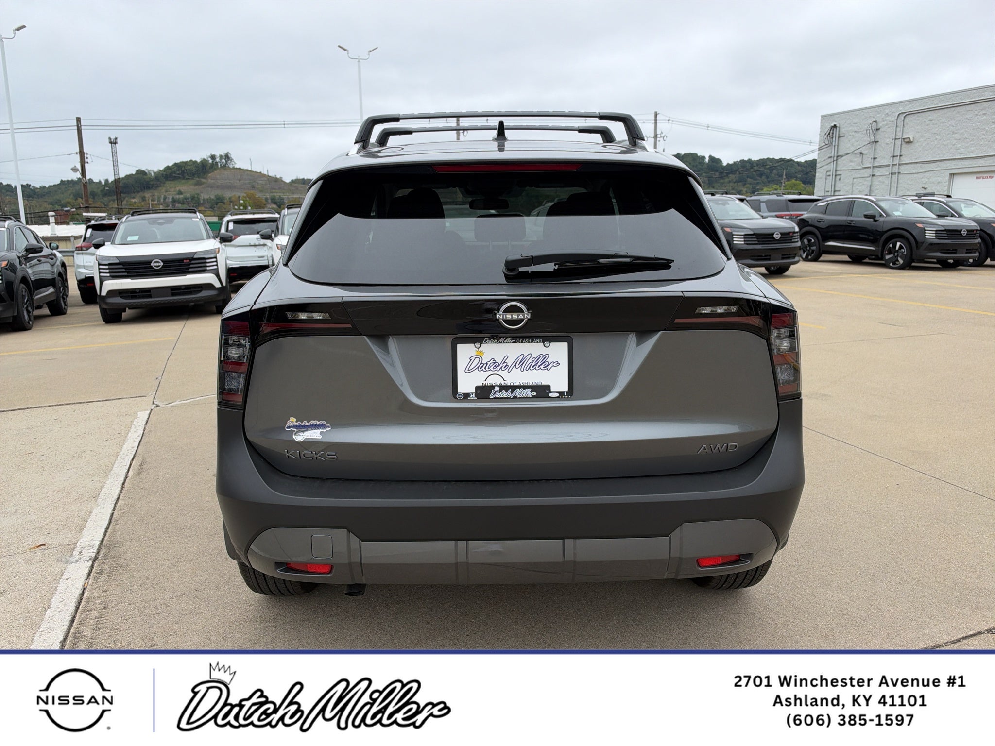 2027 Nissan Kicks SV