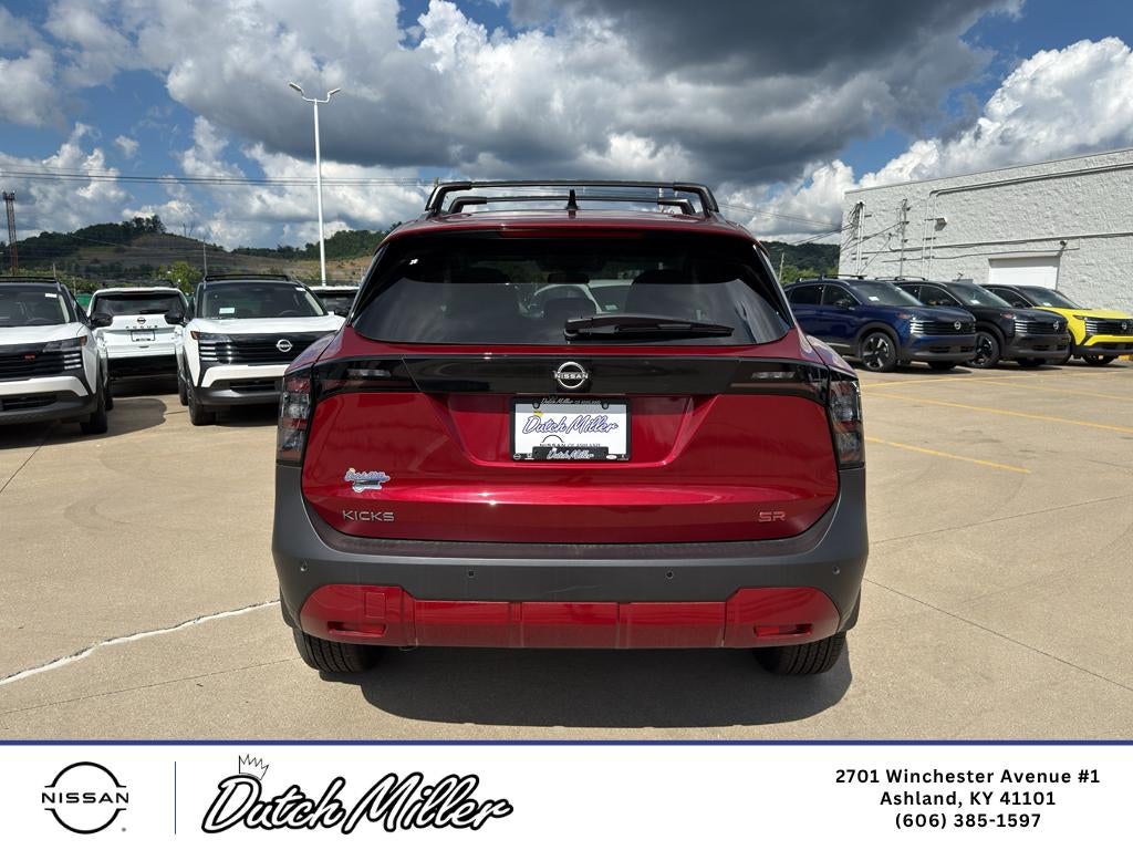 2026 Nissan Kicks SR