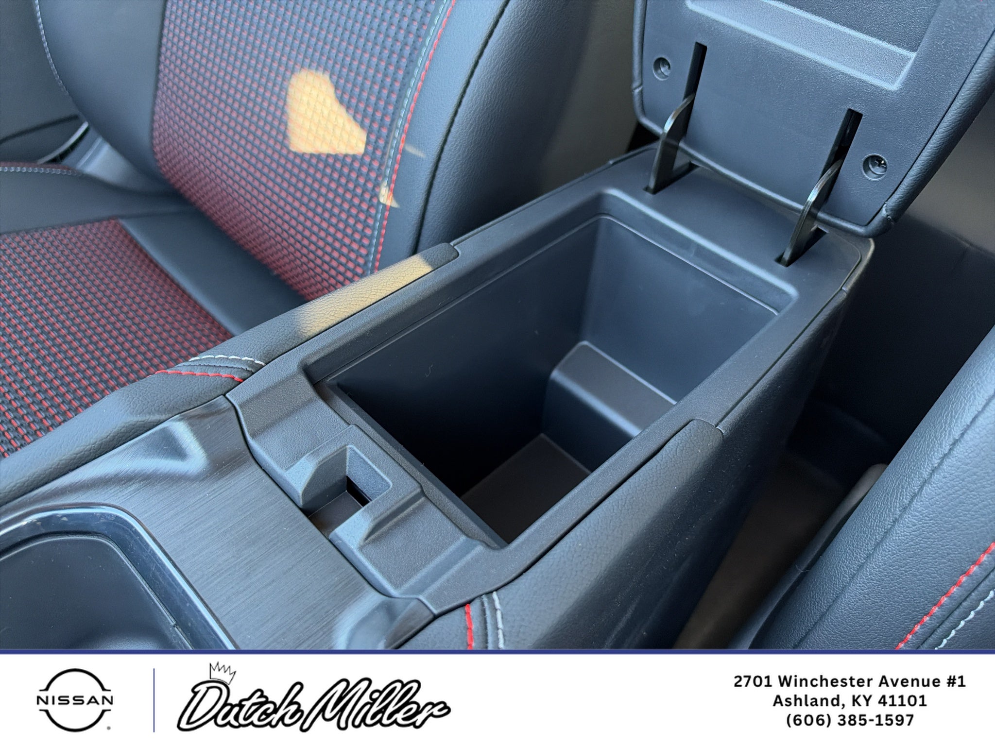 2027 Nissan Kicks SR