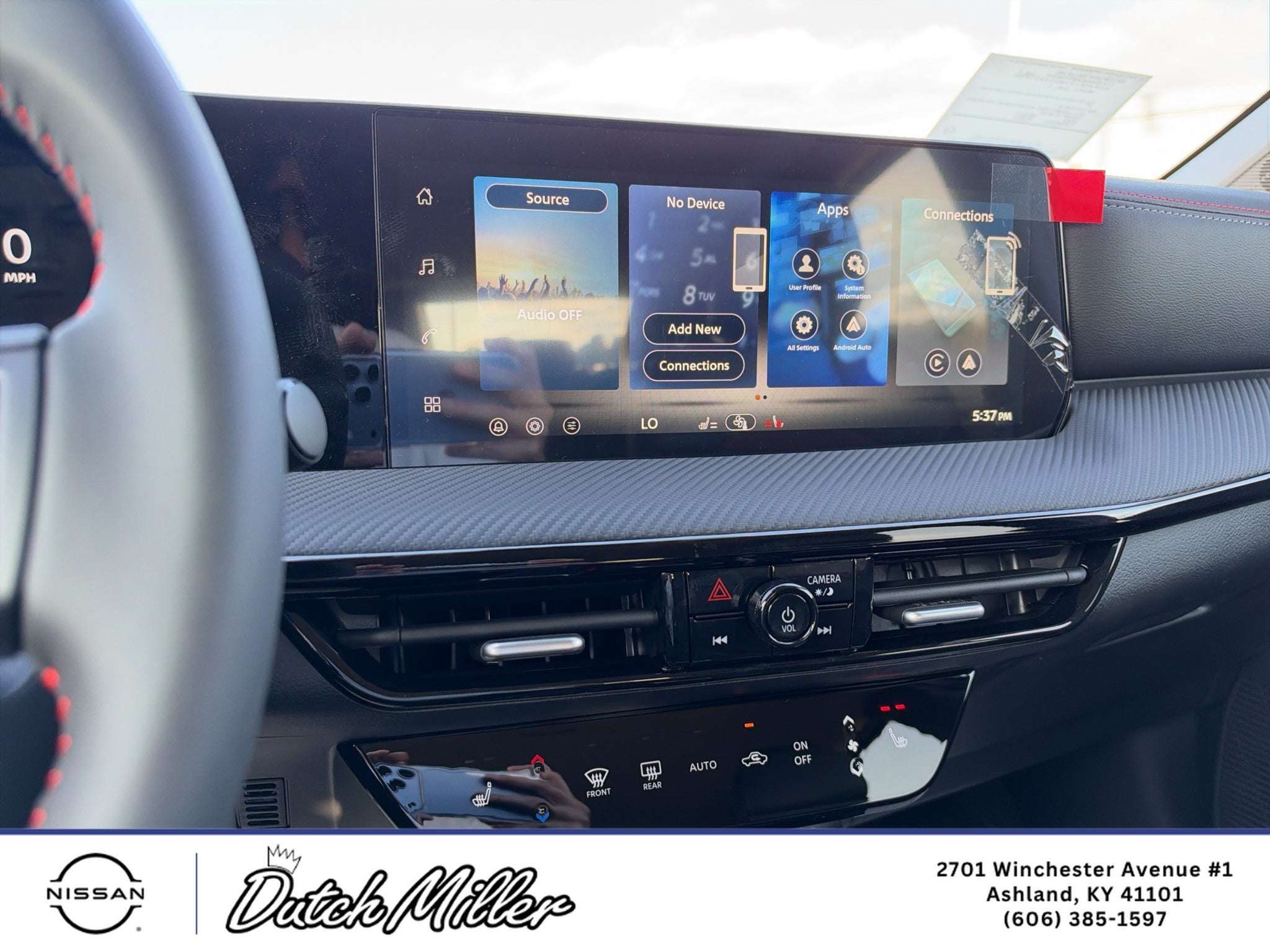 2027 Nissan Kicks SR