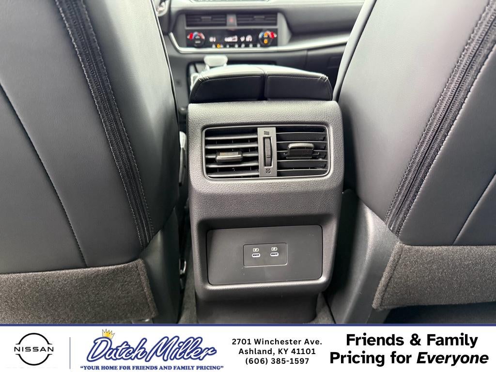 2026 Nissan Rogue Dark Armor