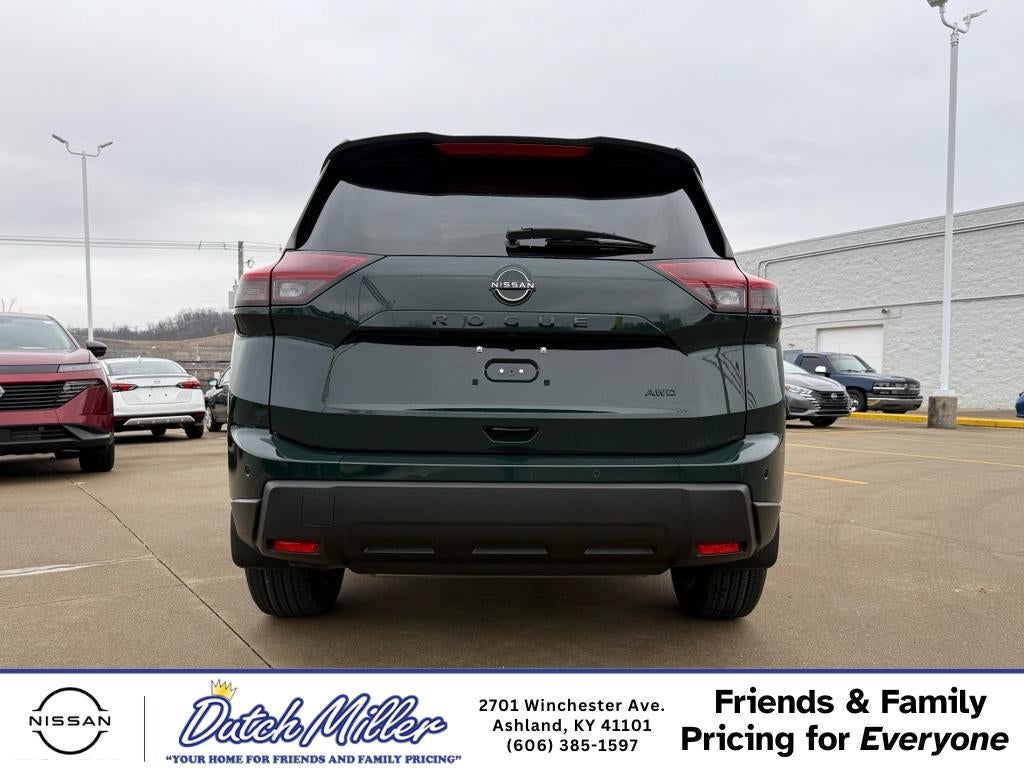 2026 Nissan Rogue Dark Armor