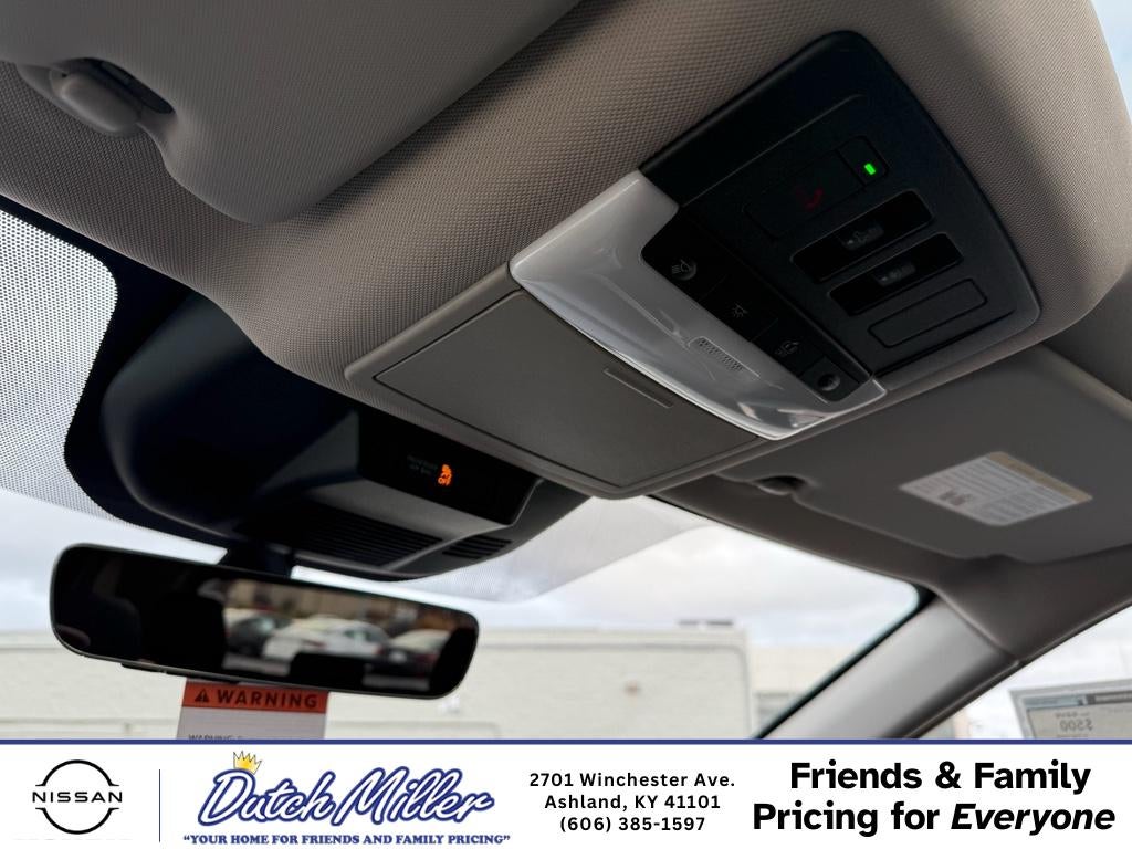 2026 Nissan Rogue Dark Armor