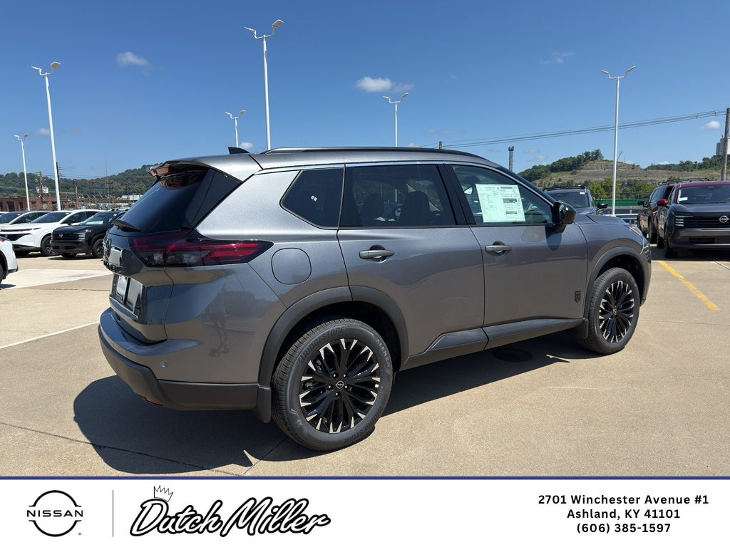 2026 Nissan Rogue Dark Armor