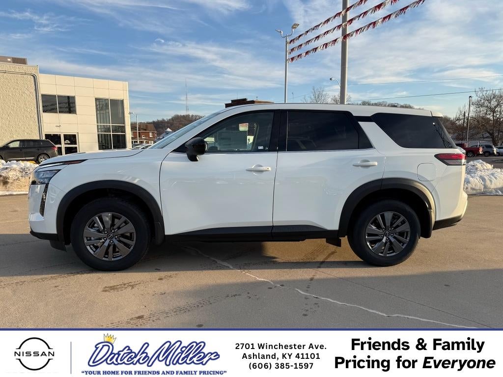 2026 Nissan Pathfinder S