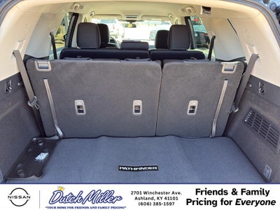 2026 Nissan Pathfinder S