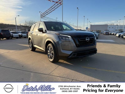 2026 Nissan Pathfinder SV