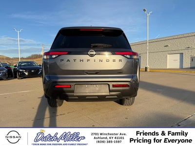 2026 Nissan Pathfinder SV