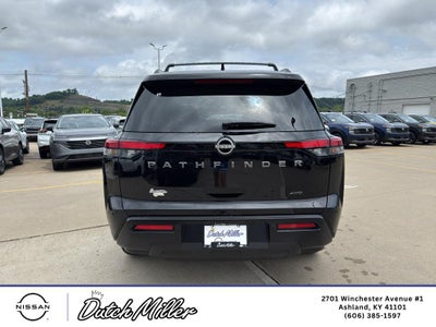 2026 Nissan Pathfinder SV