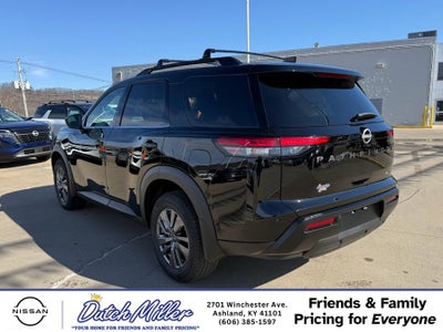 2026 Nissan Pathfinder SV
