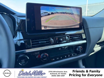 2026 Nissan Pathfinder SV