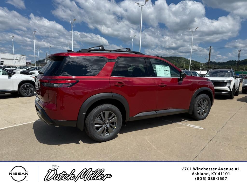 2026 Nissan Pathfinder SV