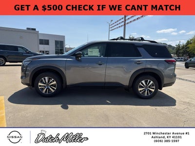 2026 Nissan Pathfinder SL