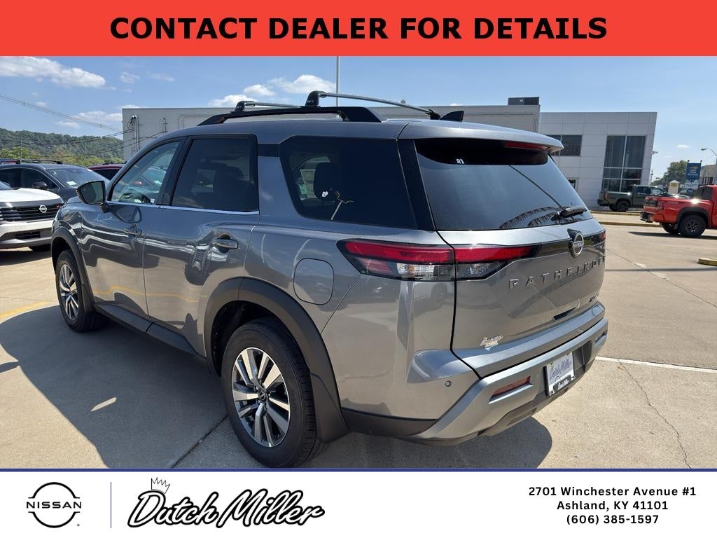 2026 Nissan Pathfinder SL
