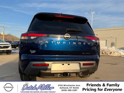 2026 Nissan Pathfinder SL