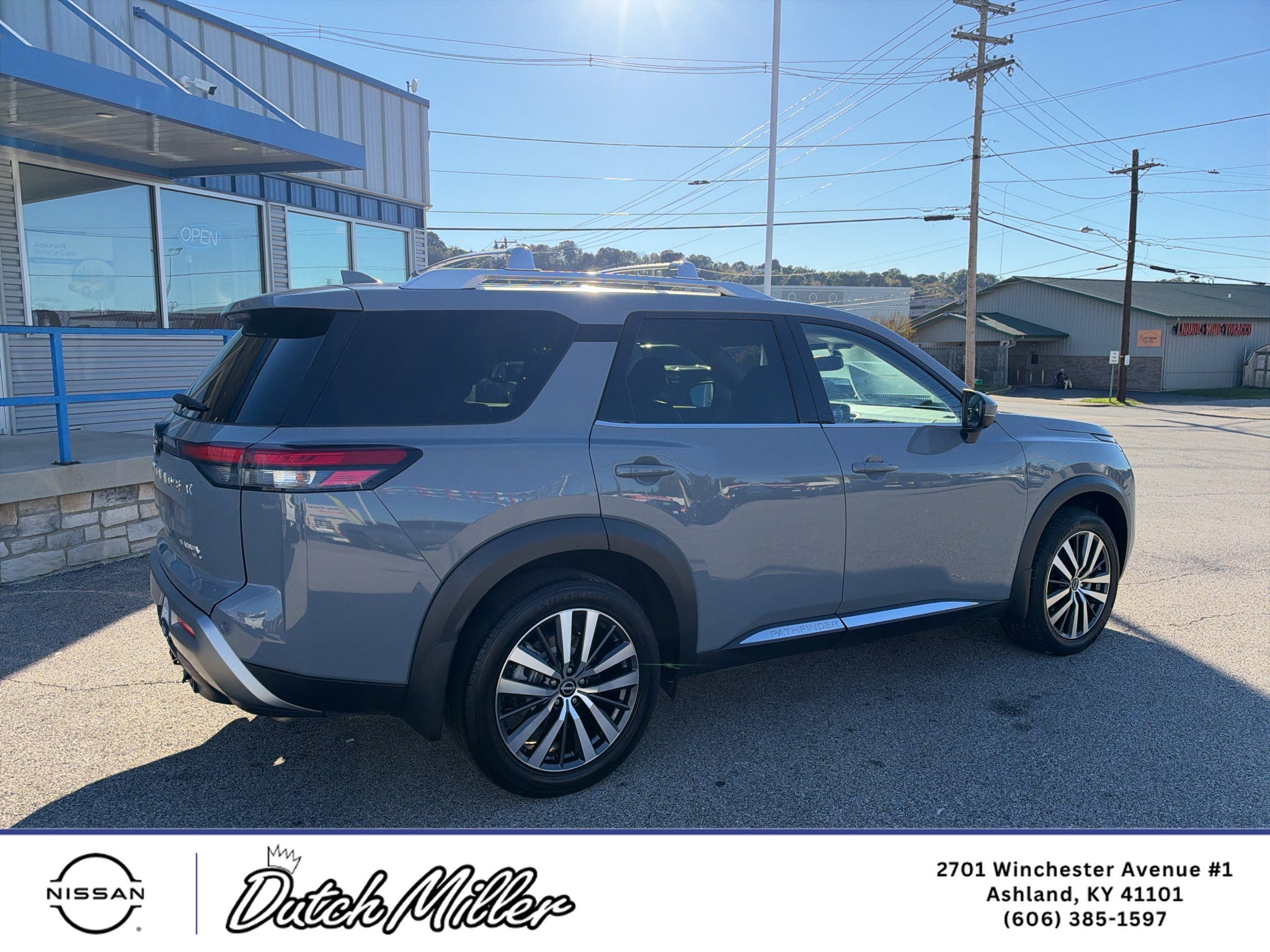 2022 Nissan Pathfinder Platinum