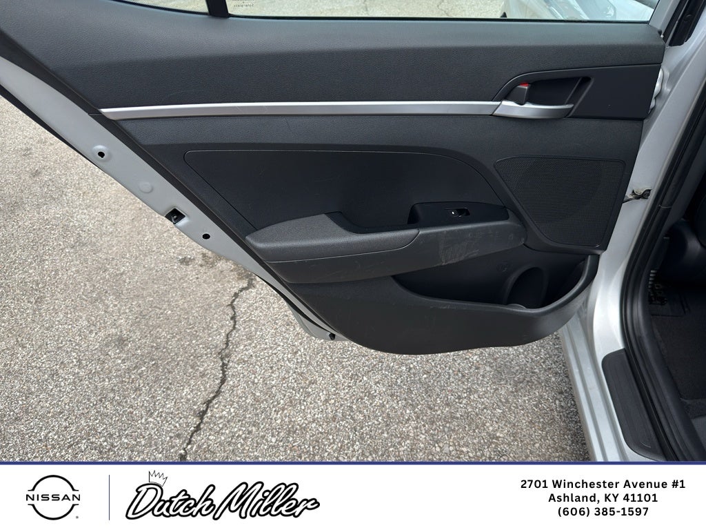 2020 Hyundai Elantra SE