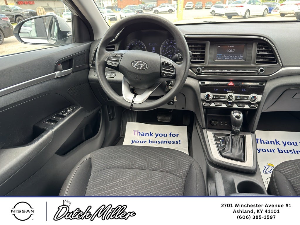 2020 Hyundai Elantra SE