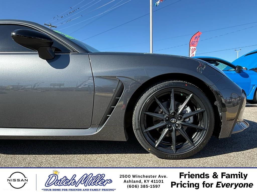 2023 Toyota GR86 Premium