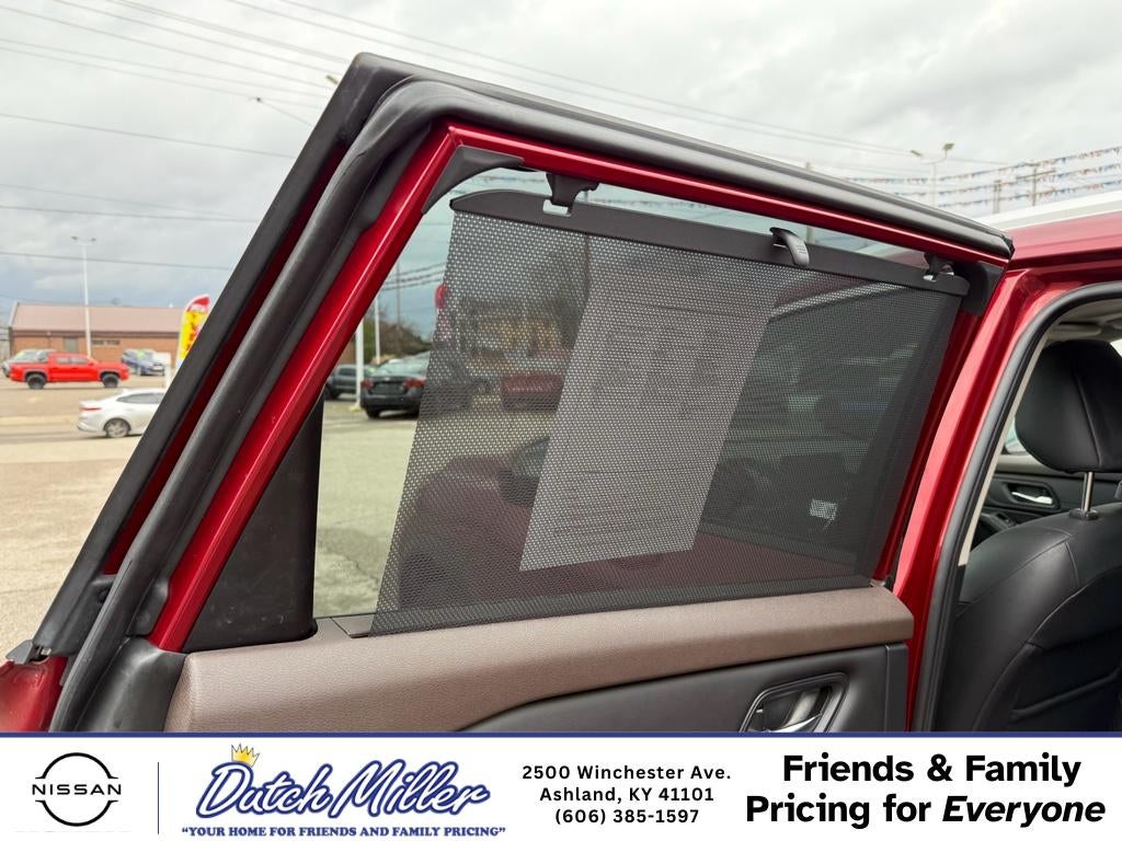 2022 Nissan Rogue SV