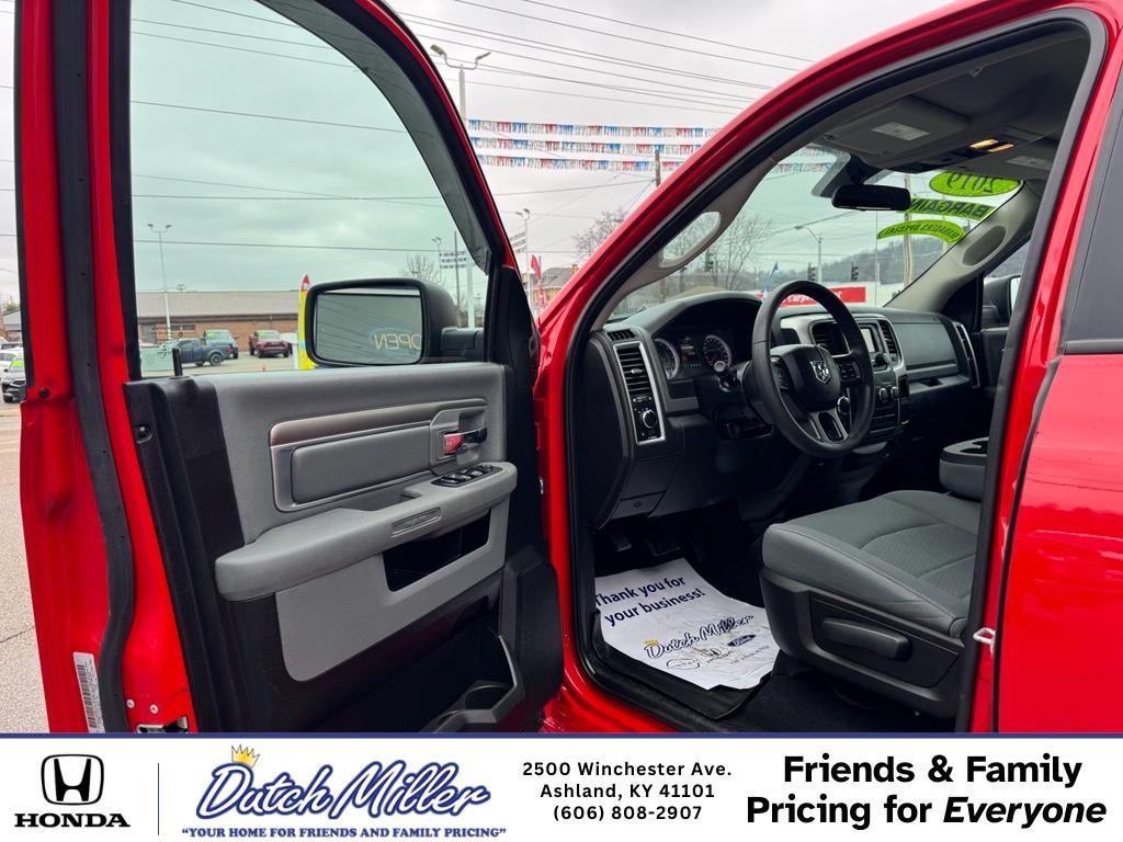 2019 RAM 1500 Classic SLT