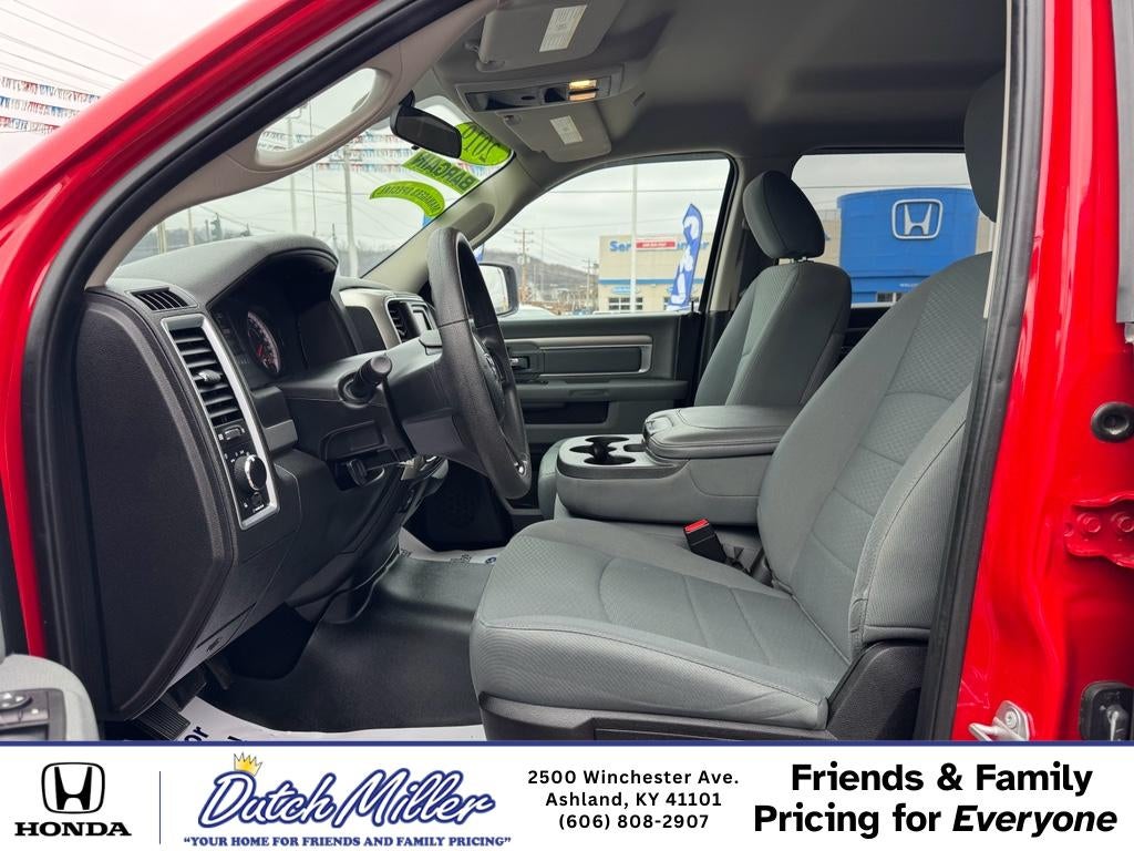 2019 RAM 1500 Classic SLT