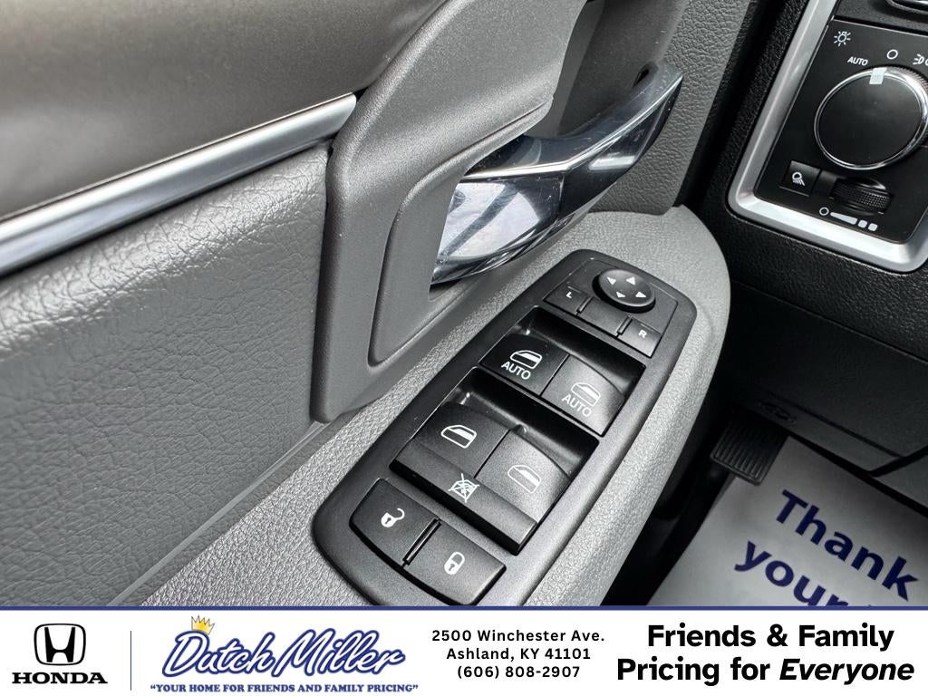 2019 RAM 1500 Classic SLT