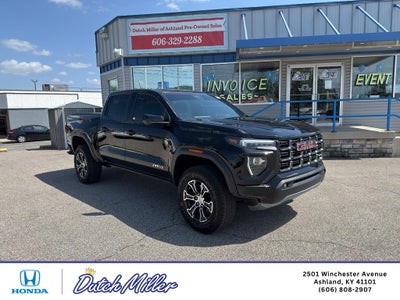 2024 GMC Canyon 4WD AT4