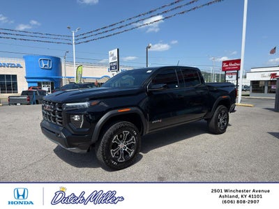 2024 GMC Canyon 4WD AT4