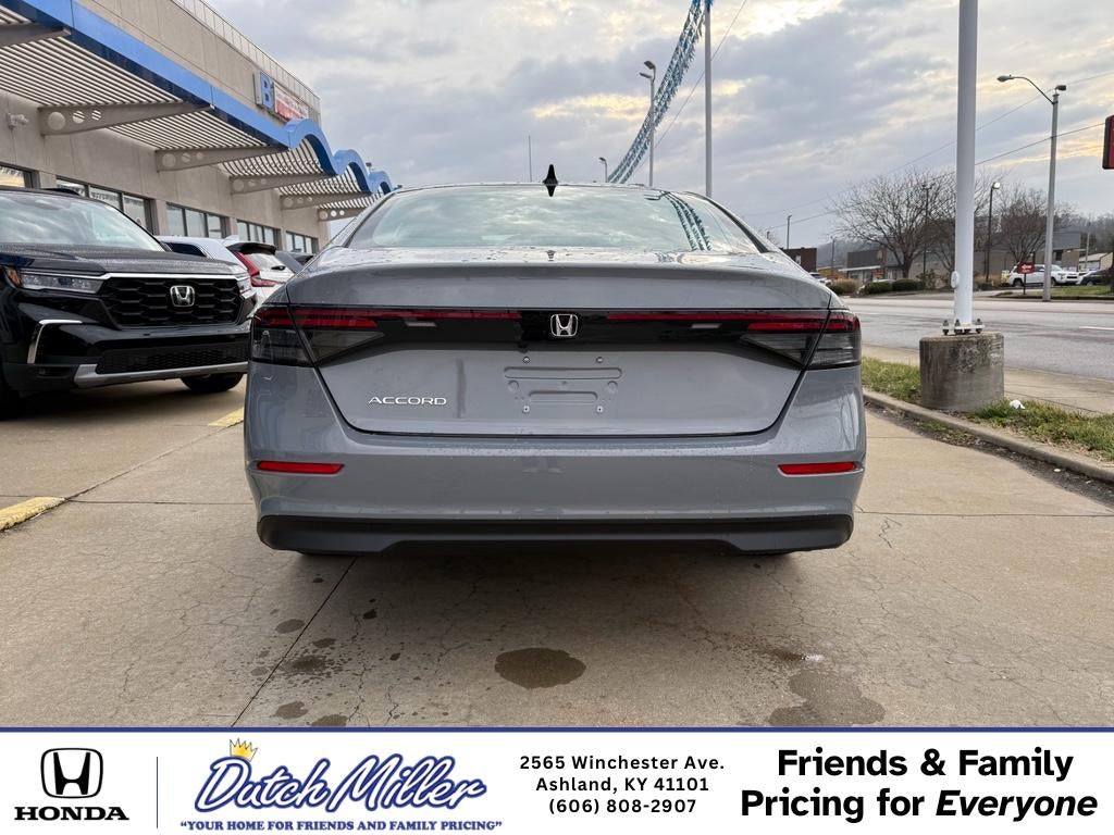 2025 Honda Accord SE