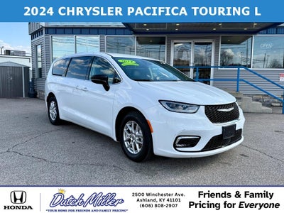 2024 Chrysler Pacifica Touring L