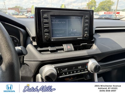 2022 Toyota RAV4 LE