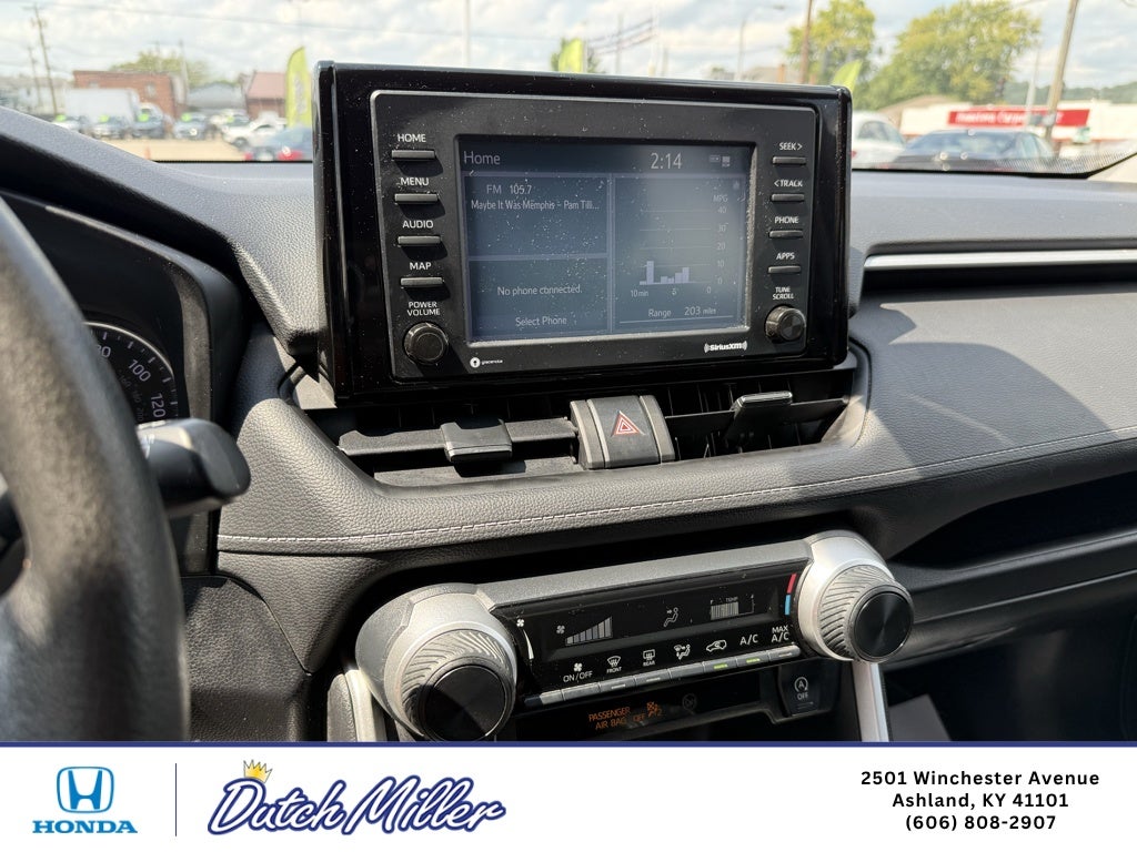 2022 Toyota RAV4 LE