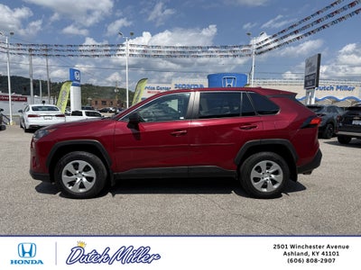 2022 Toyota RAV4 LE