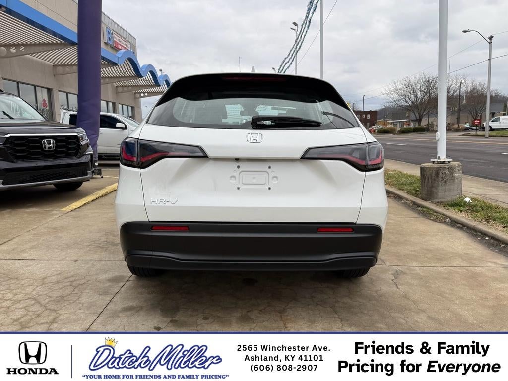 2025 Honda HR-V LX
