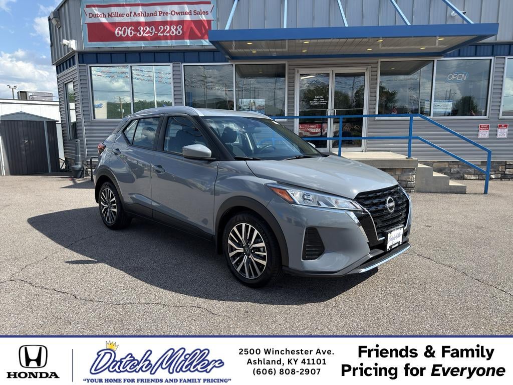 2023 Nissan Kicks SV