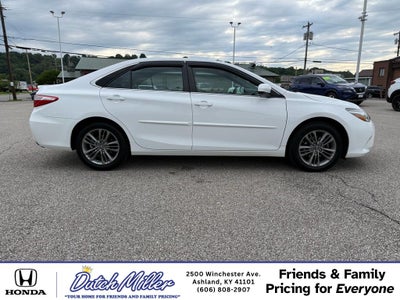 2017 Toyota Camry SE