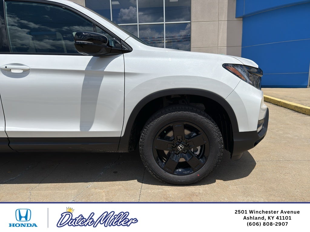 2026 Honda Ridgeline Black Edition Two-Tone